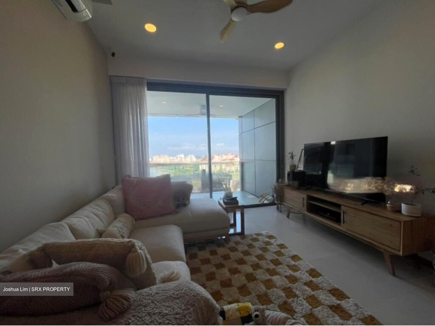 Concourse Skyline (D7), Apartment #528334821